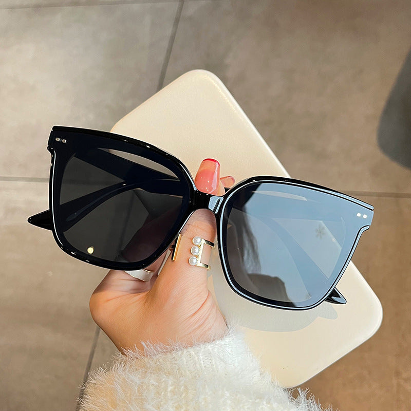 Venta al por mayor Gafas de sol con marco cuadrado degradado de color claro para PC